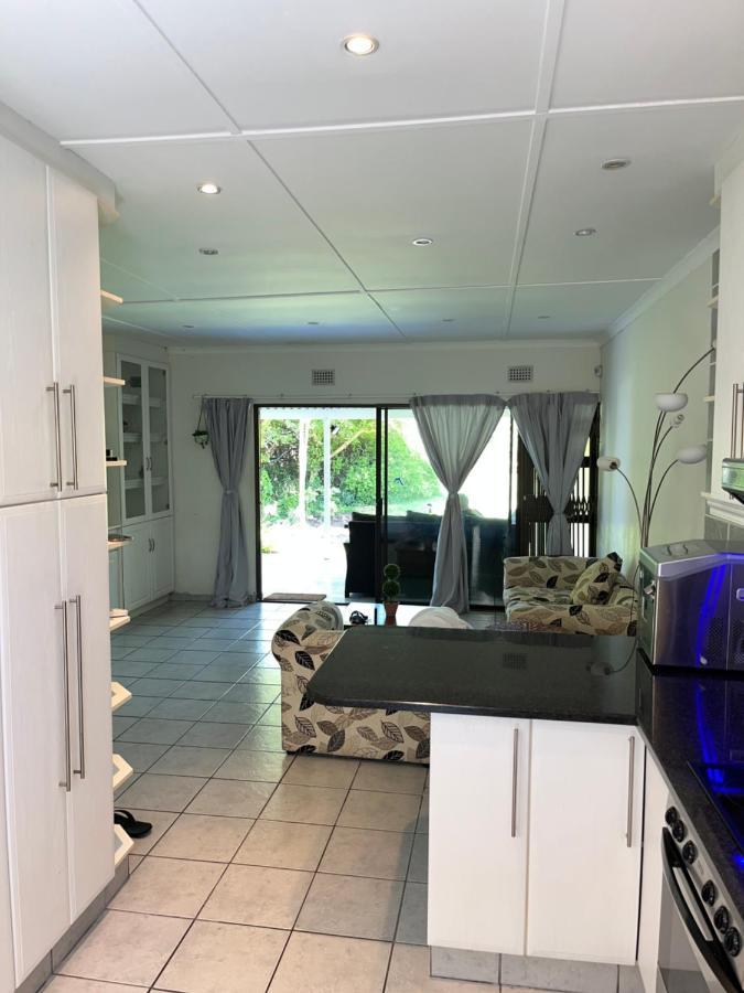 Mtunzi Park, 39 Peaceful Shores Villa Scottburgh Exterior foto