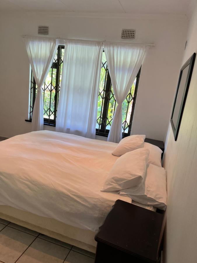 Mtunzi Park, 39 Peaceful Shores Villa Scottburgh Exterior foto
